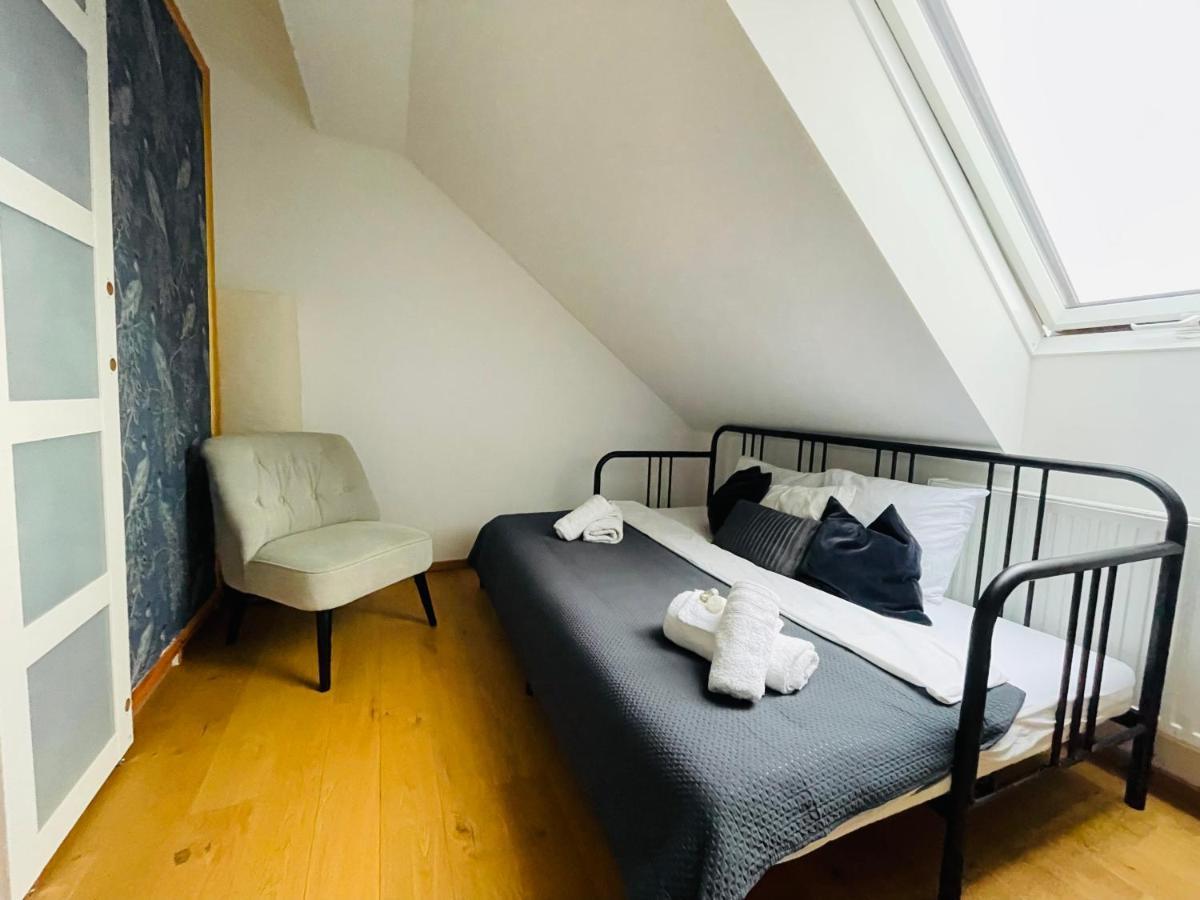 Modernes Appartement mit Fernblick Wien Exterior foto