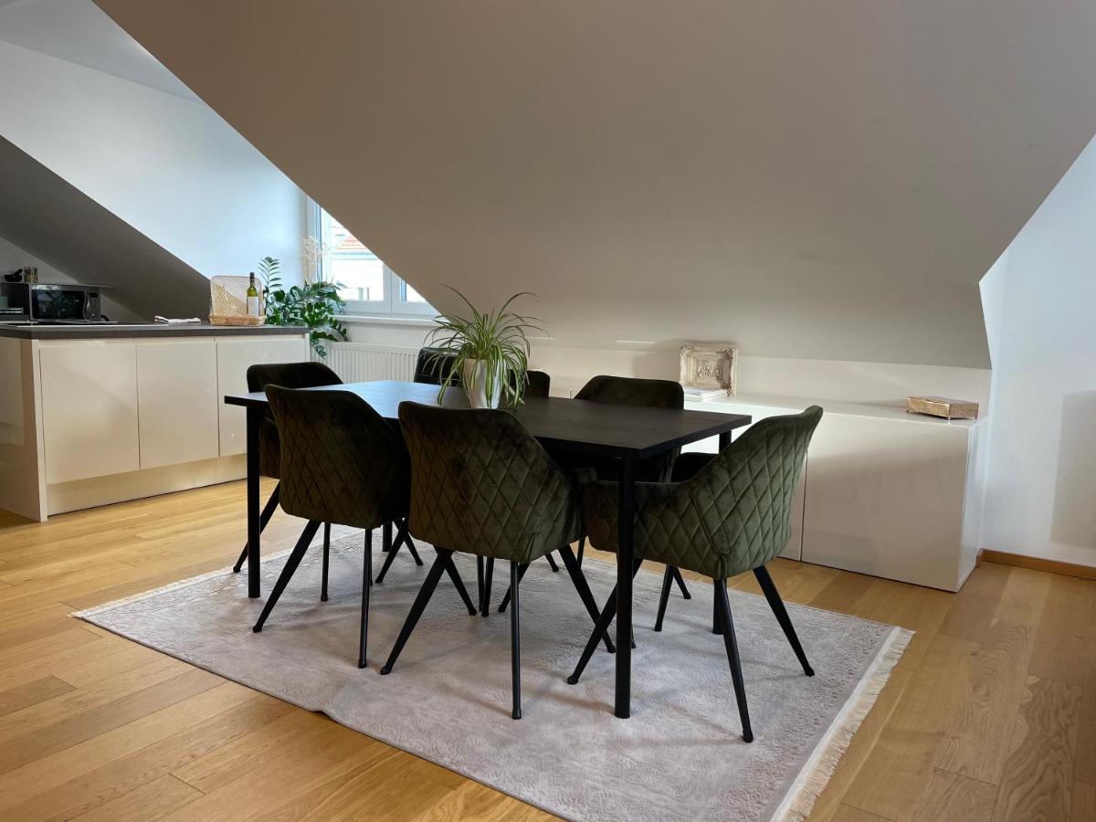 Modernes Appartement mit Fernblick Wien Exterior foto