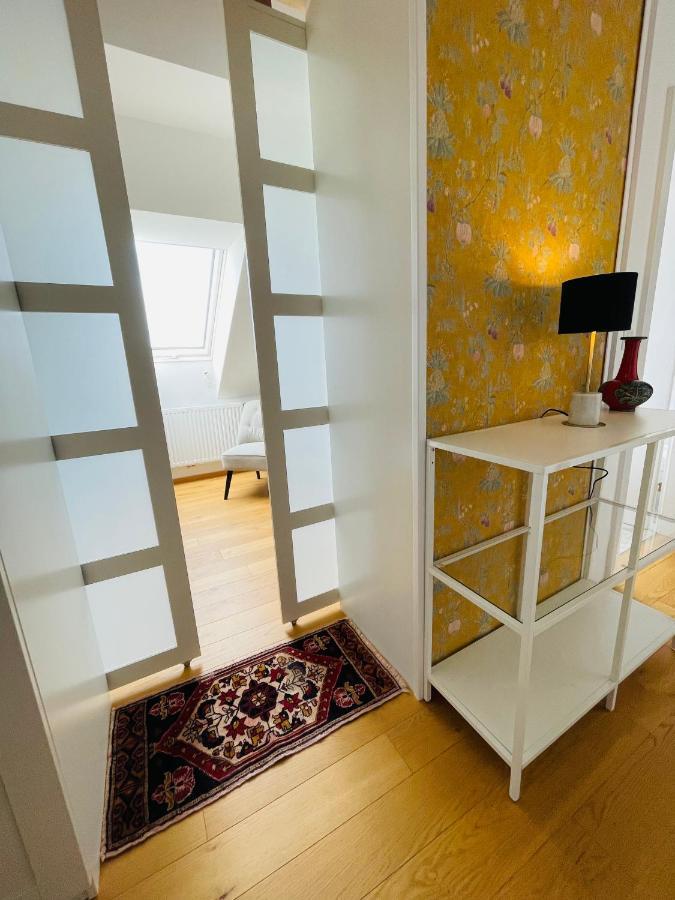 Modernes Appartement mit Fernblick Wien Exterior foto